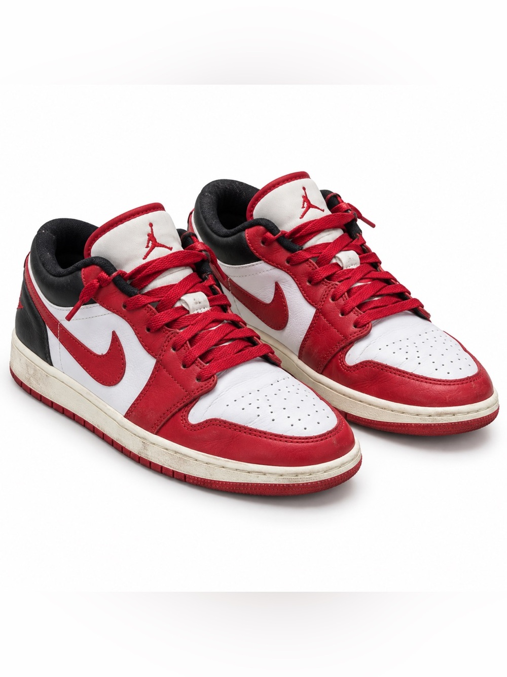 Air Jordan 1 Low Reverse Black Toe – Women’s Size 9.5